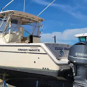 2008 Grady White Express 330