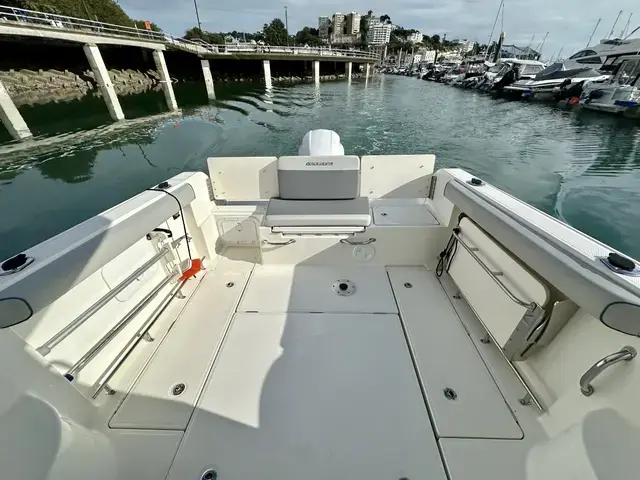 Quicksilver 625 Pilothouse