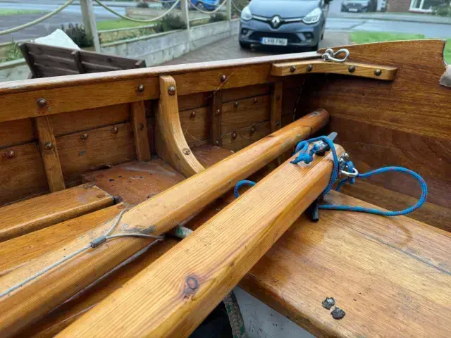 Classic 12ft Clinker Sailing Dinghy