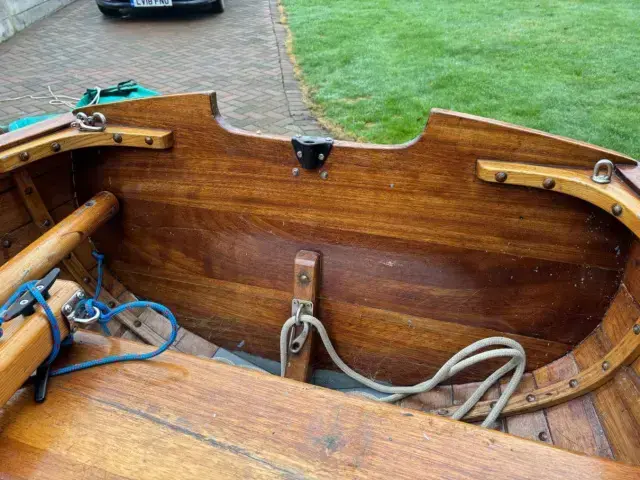 Classic 12ft Clinker Sailing Dinghy