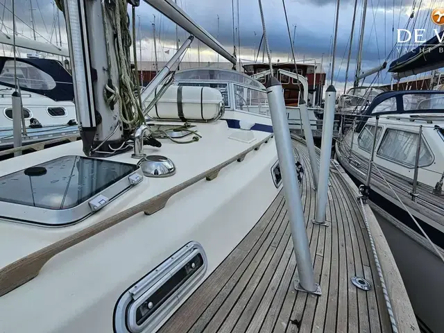 Hallberg Rassy 36