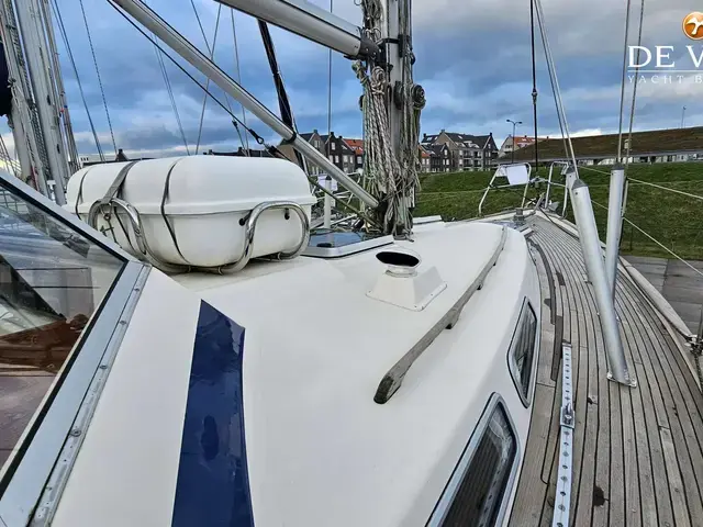 Hallberg Rassy 36