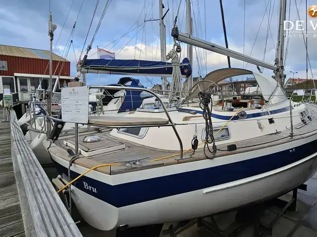 Hallberg Rassy 36