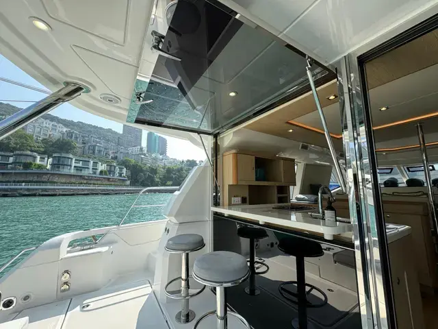 Aquila 44 Yacht