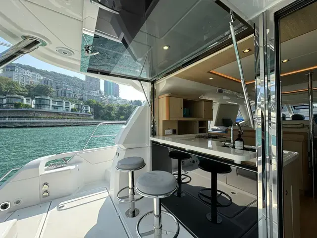 Aquila 44 Yacht