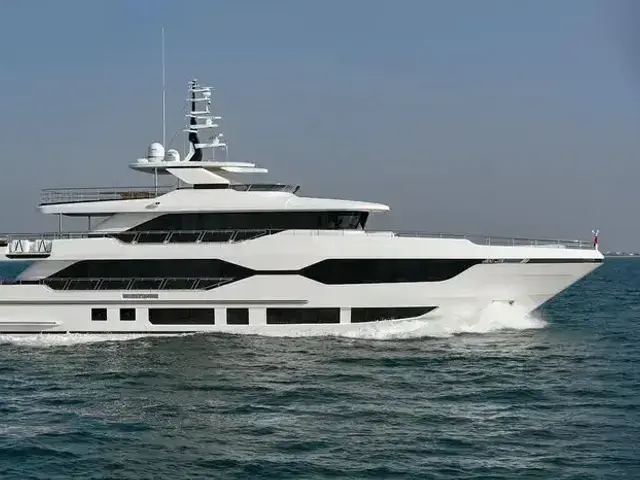 Majesty 120