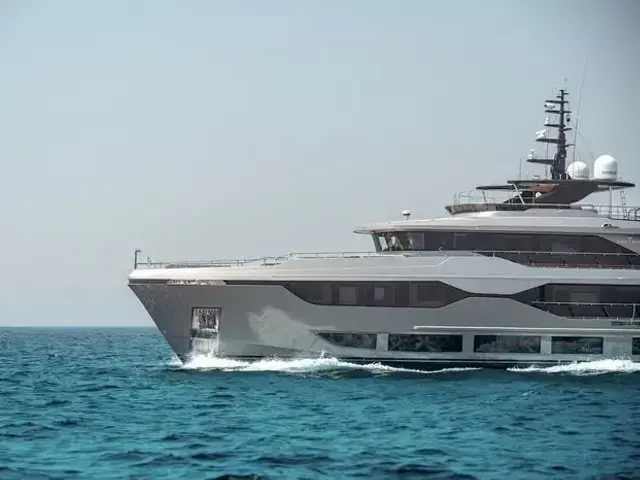 Majesty 120