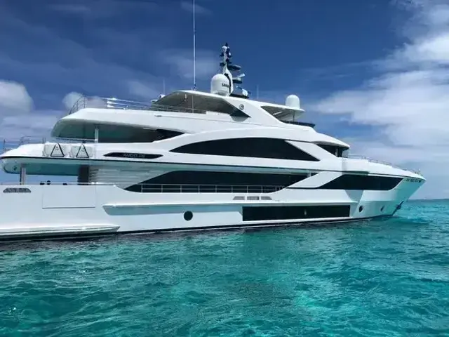 Majesty 140