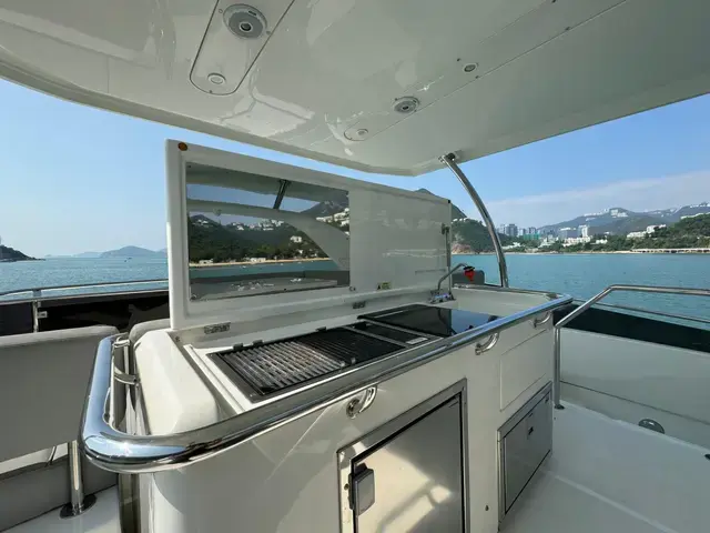 Aquila 44 Yacht