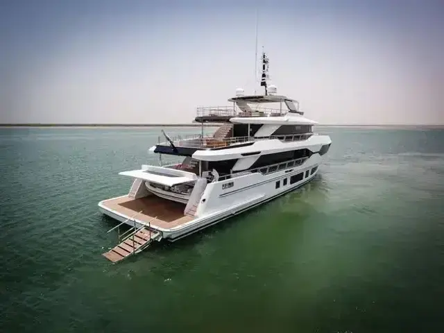 Majesty 120