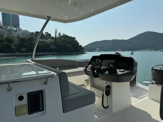 Aquila 44 Yacht