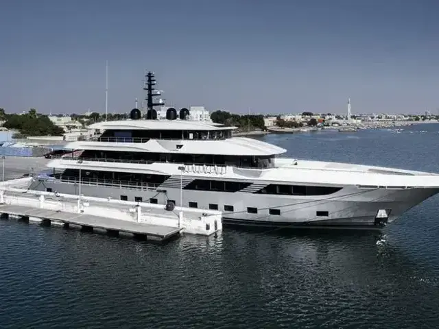 Majesty 175