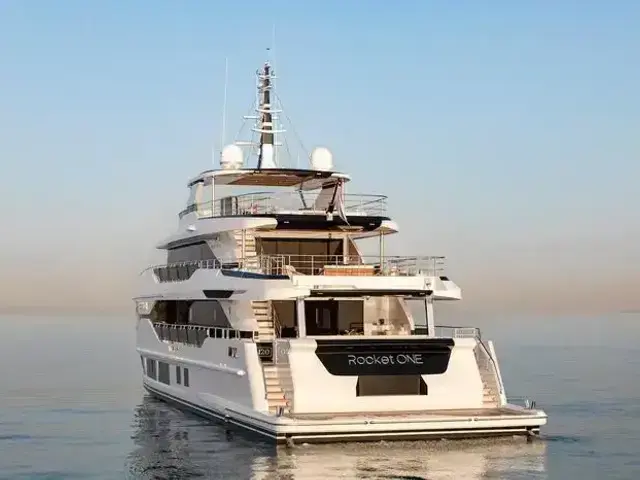 Majesty 120