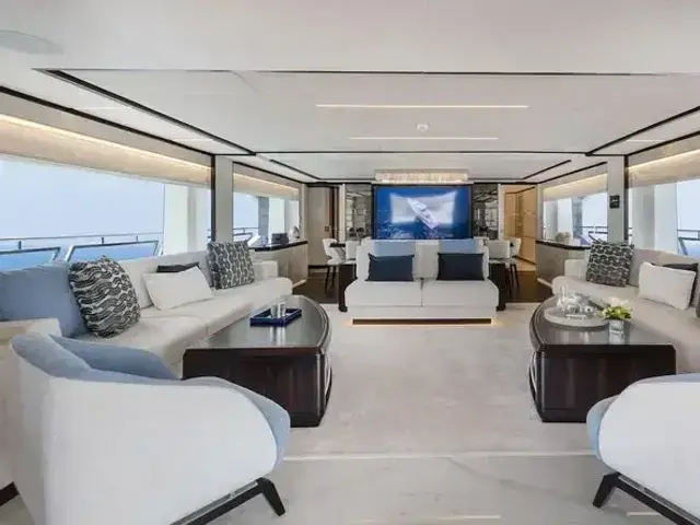 Majesty 120