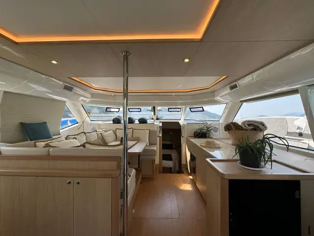 Aquila 44 Yacht