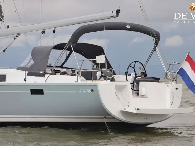 Hanse 415