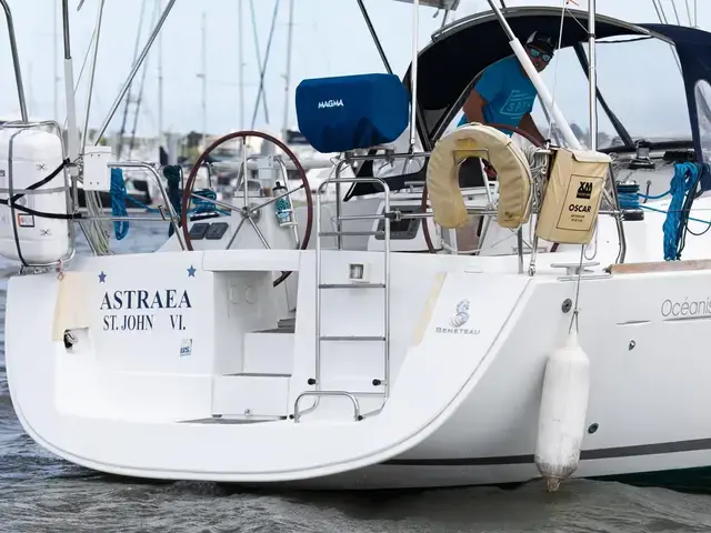 Beneteau Oceanis 43