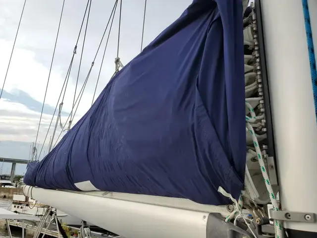 Beneteau Oceanis 43