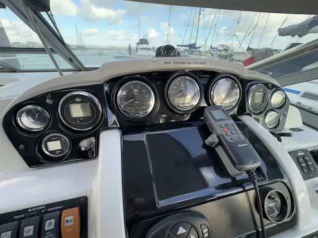 Crownline 340 Cr