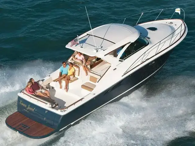 Tiara Yachts 36