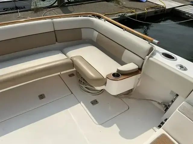 Tiara Yachts 36