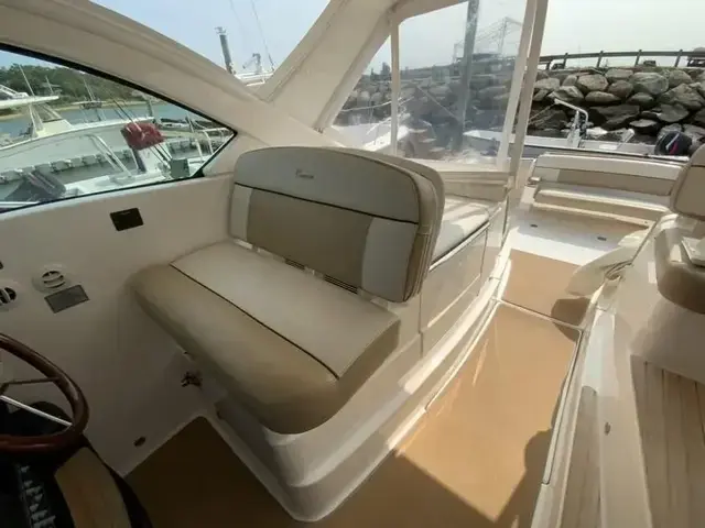 Tiara Yachts 36