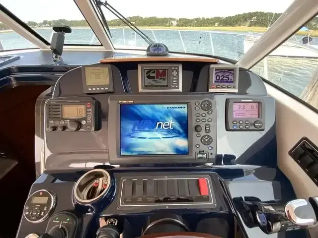 Tiara Yachts 36