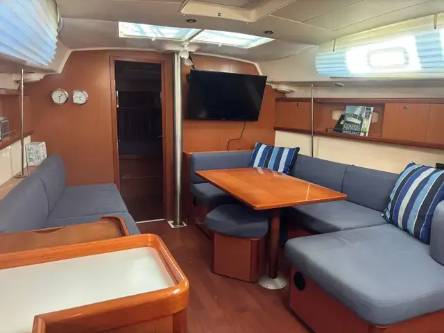 Beneteau Oceanis 43