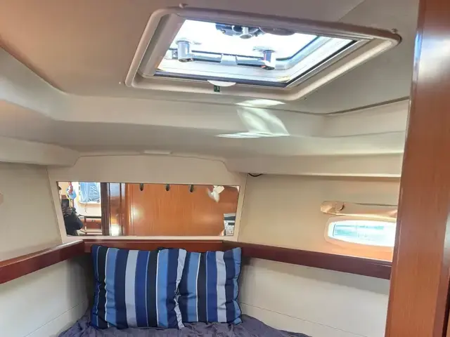 Beneteau Oceanis 43