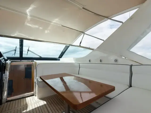 Uniesse 48 Open