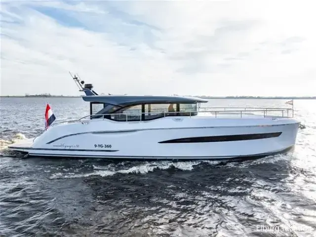 Van Den Hoven Voyager 50