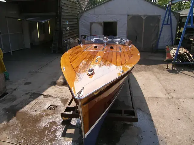 Andrews Boats Slipper Stern Launch