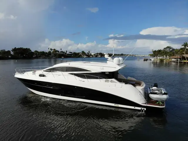 Sea Ray L590