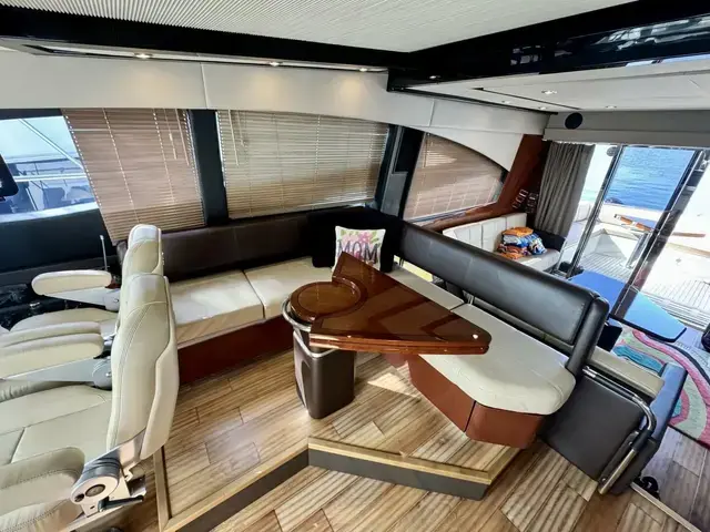 Sea Ray L590