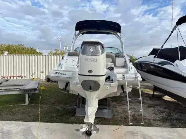 Crownline E275 Xs