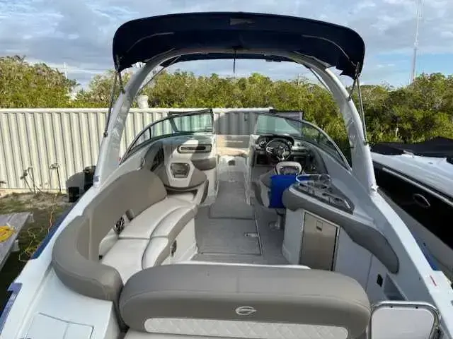 Crownline E275 Xs