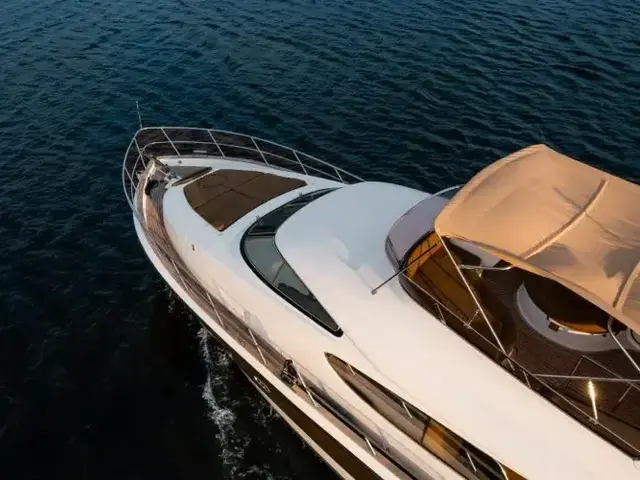 Elegance 54