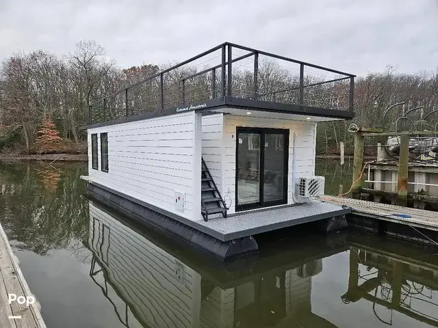 East Coast Houseboats Freedom 40