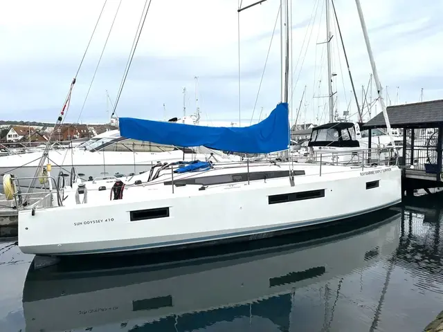 Jeanneau Sun Odyssey 410