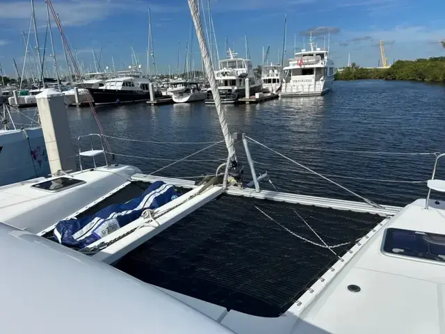 Lagoon 42