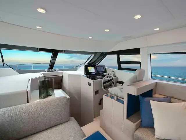 Ferretti Yachts 500