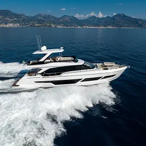 2025 Ferretti Yachts 670