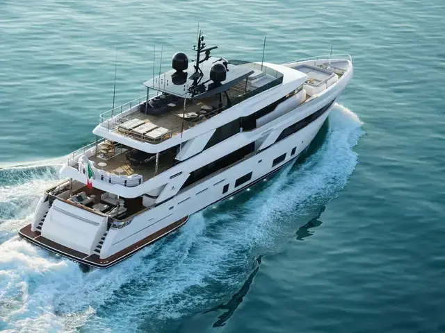 Custom Line Navetta 42