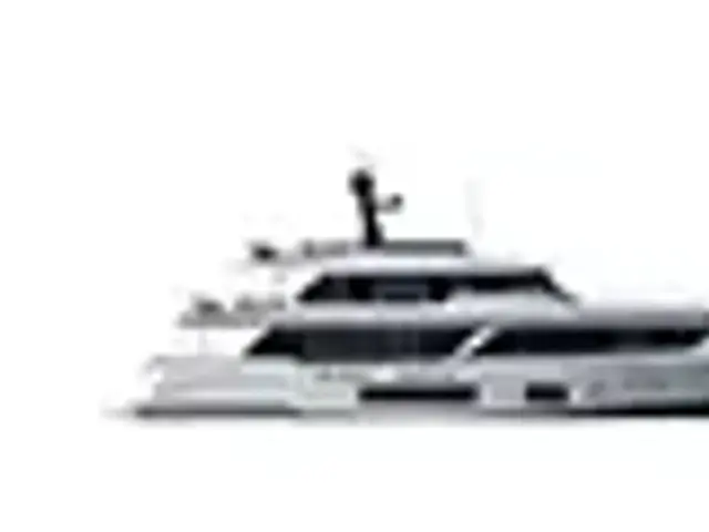 Custom Line Navetta 30