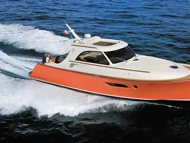 Mochi Craft Dolphin 44