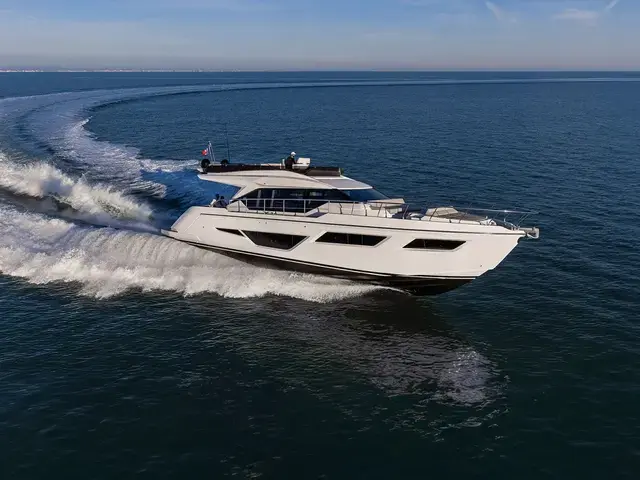 Ferretti Yachts 580