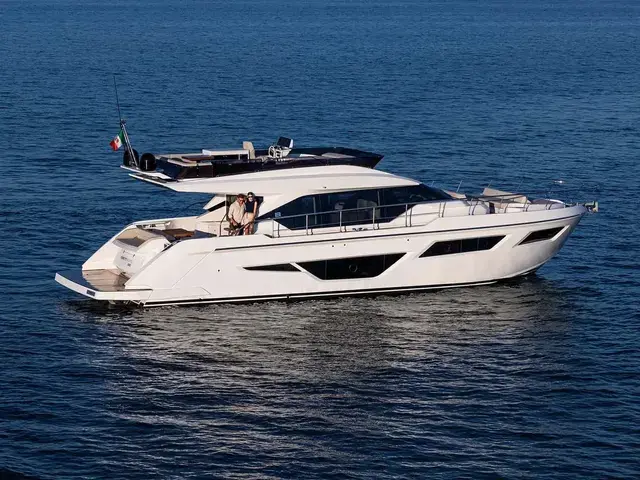 Ferretti Yachts 580