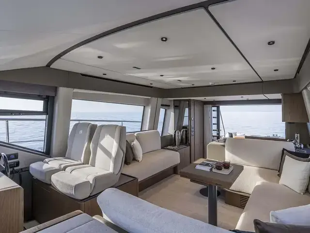 Ferretti Yachts 580