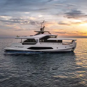 2025 Ferretti Yachts INFYNITO 80