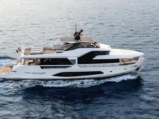 Ferretti Yachts INFYNITO 80